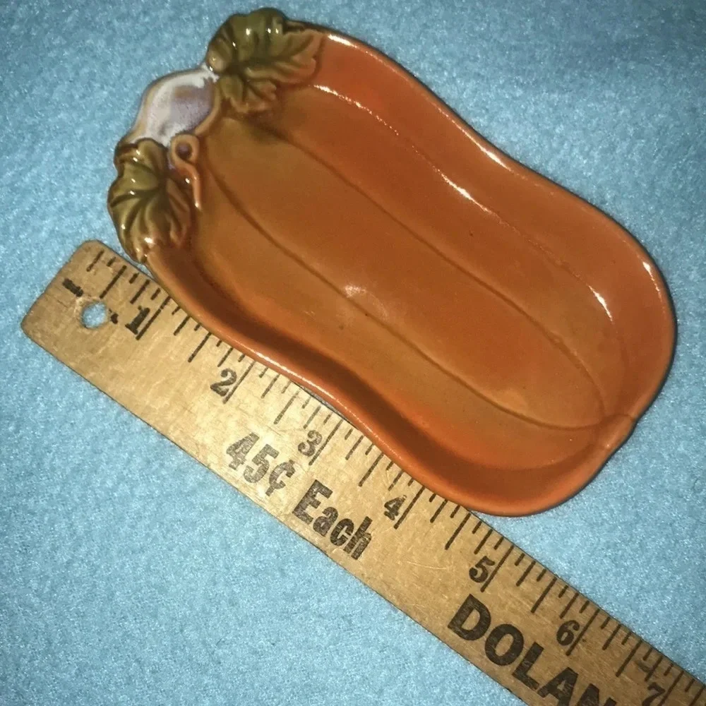 AUTUMN pumpkin soap or trinket dish 5 X 3 inches